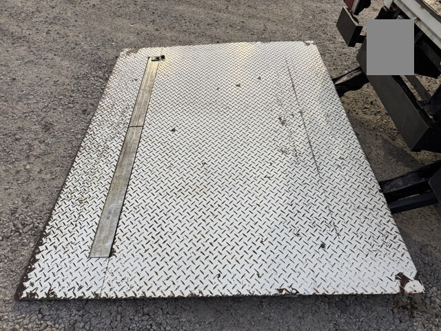 いすゞエルフクレーン4段小型（2t・3t）[写真24]