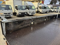 いすゞエルフクレーン4段小型（2t・3t）[写真28]