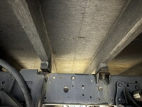 いすゞエルフクレーン4段小型（2t・3t）[写真37]