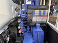 いすゞエルフクレーン4段小型（2t・3t）[写真10]