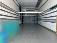 いすゞフォワード冷凍車（冷蔵車）中型（4t）[写真12]