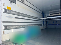 いすゞフォワード冷凍車（冷蔵車）中型（4t）[写真13]