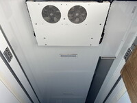 いすゞフォワード冷凍車（冷蔵車）中型（4t）[写真15]