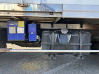 いすゞフォワード冷凍車（冷蔵車）中型（4t）[写真24]