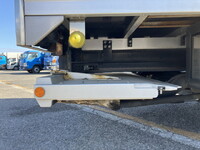 いすゞフォワード冷凍車（冷蔵車）中型（4t）[写真25]