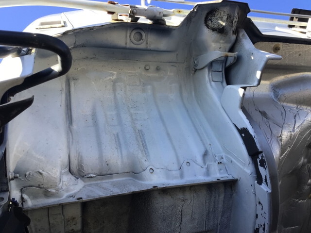 日野レンジャー平ボディ中型（4t）[写真29]