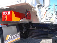 日野デュトロタンク車（タンクローリー）小型（2t・3t）[写真15]