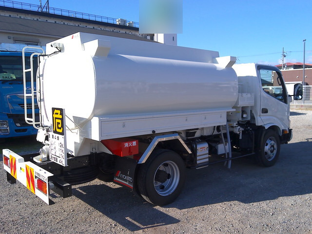 日野デュトロタンク車（タンクローリー）小型（2t・3t）[写真04]