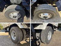 いすゞフォワードクレーン4段中型（4t）[写真36]