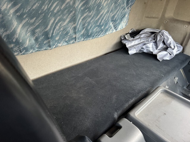 三菱ふそうファイターミキサー車（コンクリートミキサー）増トン（6t・8t）[写真10]