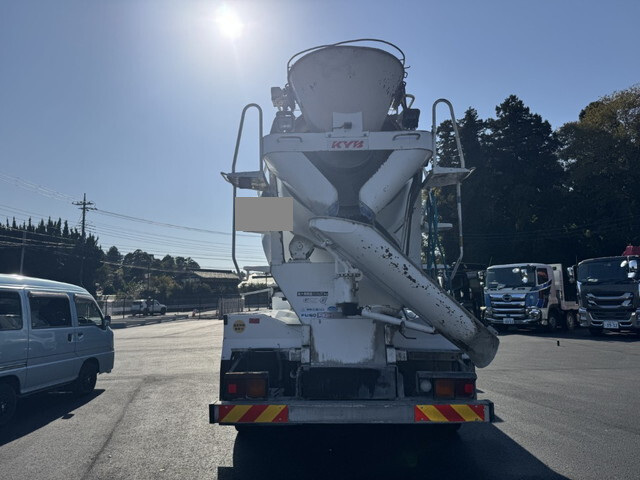 三菱ふそうファイターミキサー車（コンクリートミキサー）増トン（6t・8t）[写真15]