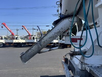 三菱ふそうファイターミキサー車（コンクリートミキサー）増トン（6t・8t）[写真19]
