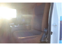 日野レンジャーアルミウイング中型（4t）[写真30]