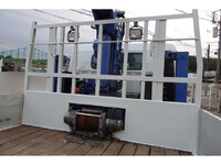 三菱ふそうキャンターセルフクレーン3段小型（2t・3t）[写真11]