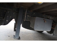 三菱ふそうキャンターセルフクレーン3段小型（2t・3t）[写真12]