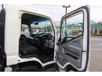 三菱ふそうキャンターセルフクレーン3段小型（2t・3t）[写真33]