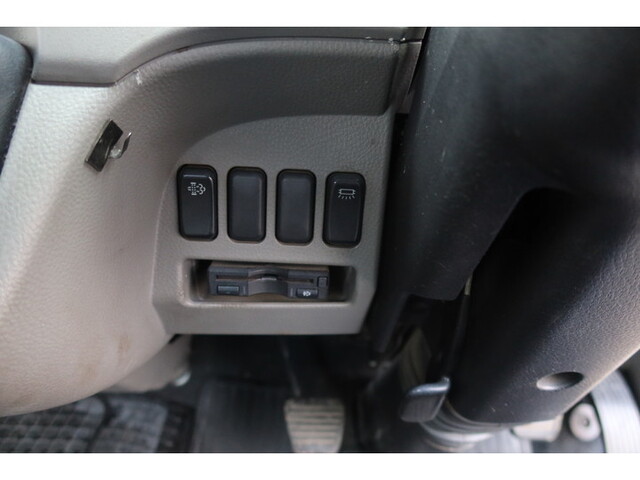 三菱ふそうキャンターセルフクレーン3段小型（2t・3t）[写真37]