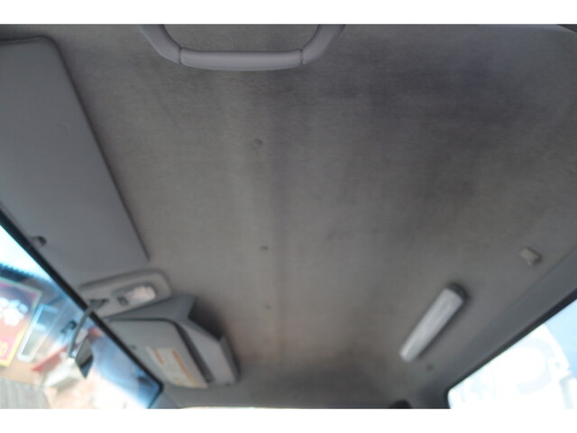 三菱ふそうキャンターセルフクレーン3段小型（2t・3t）[写真40]