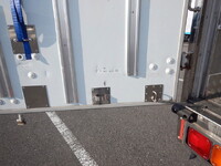 いすゞフォワード冷凍車（冷蔵車）中型（4t）[写真35]