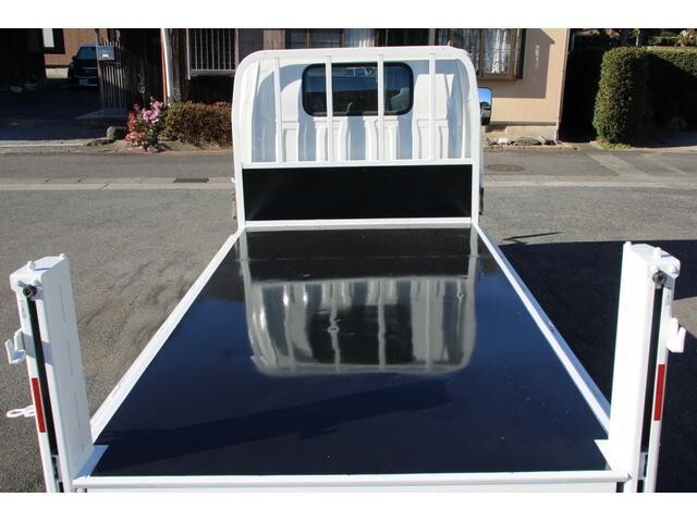 マツダタイタン平ボディ小型（2t・3t）[写真12]
