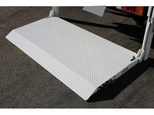 マツダタイタン平ボディ小型（2t・3t）[写真18]