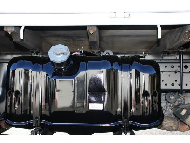 マツダタイタン平ボディ小型（2t・3t）[写真25]