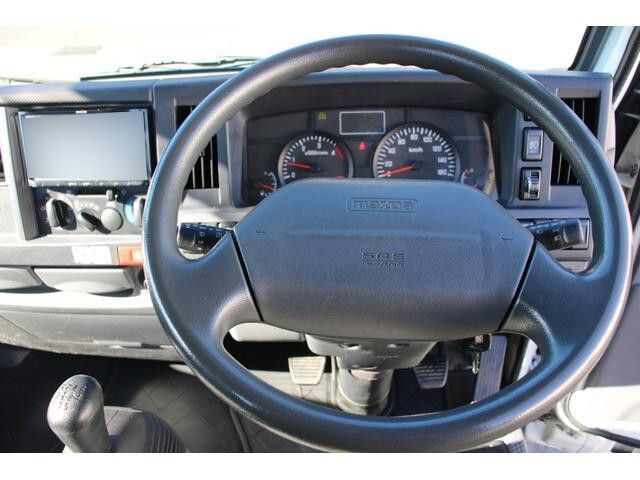 マツダタイタン平ボディ小型（2t・3t）[写真28]