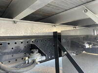 いすゞエルフ幌車小型（2t・3t）[写真23]