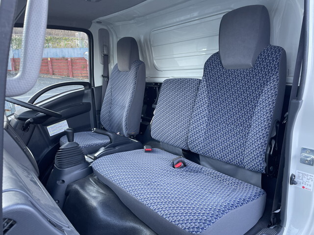 いすゞエルフ幌車小型（2t・3t）[写真27]