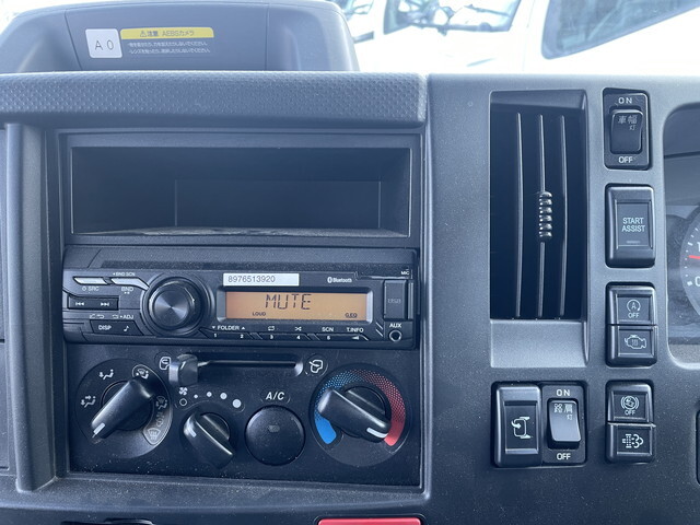 いすゞエルフ幌車小型（2t・3t）[写真32]