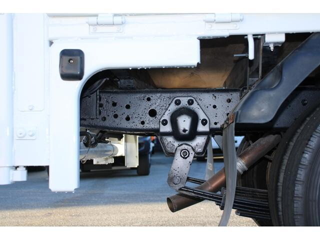 いすゞエルフ平ボディ小型（2t・3t）[写真21]