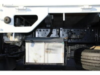 いすゞエルフ平ボディ小型（2t・3t）[写真23]