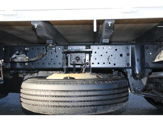 いすゞエルフ平ボディ小型（2t・3t）[写真24]