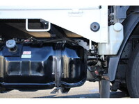 いすゞエルフ平ボディ小型（2t・3t）[写真28]