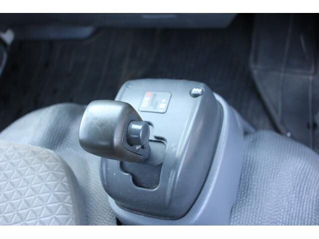 いすゞエルフ平ボディ小型（2t・3t）[写真35]