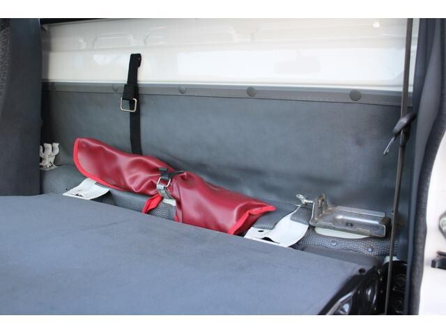 いすゞエルフ平ボディ小型（2t・3t）[写真39]