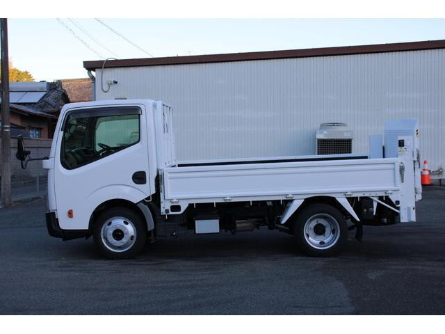 日産アトラス平ボディ小型（2t・3t）[写真05]