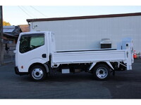 日産アトラス平ボディ小型（2t・3t）[写真06]