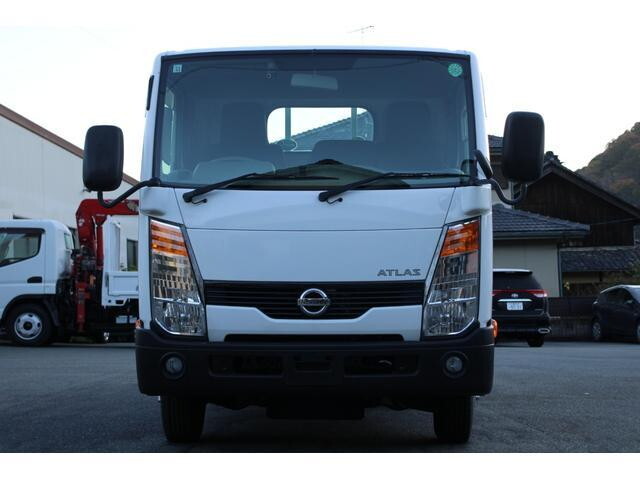 日産アトラス平ボディ小型（2t・3t）[写真06]
