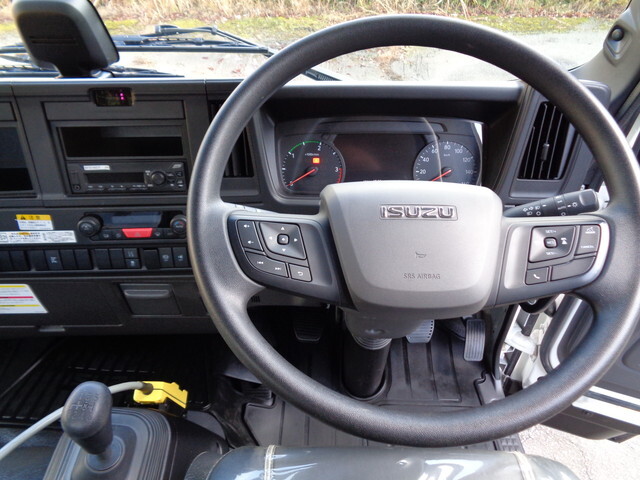 いすゞフォワードコンテナ専用車中型（4t）[写真27]
