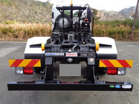 いすゞフォワードコンテナ専用車中型（4t）[写真08]