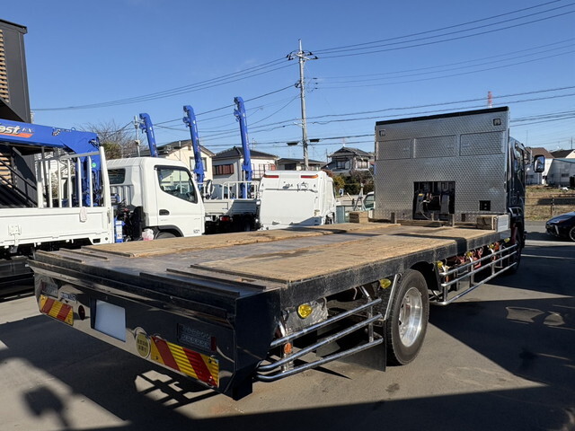 いすゞフォワードセルフローダー増トン（6t・8t）[写真04]