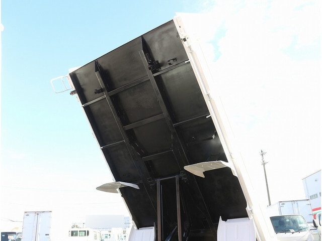 いすゞエルフダンプ小型（2t・3t）[写真16]