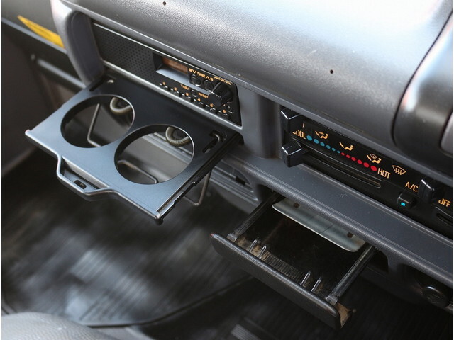 いすゞエルフダンプ小型（2t・3t）[写真38]