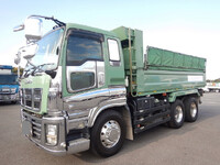 いすゞギガダンプ大型（10t）[写真01]