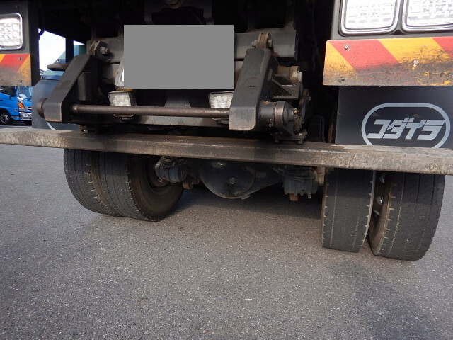 いすゞギガダンプ大型（10t）[写真30]