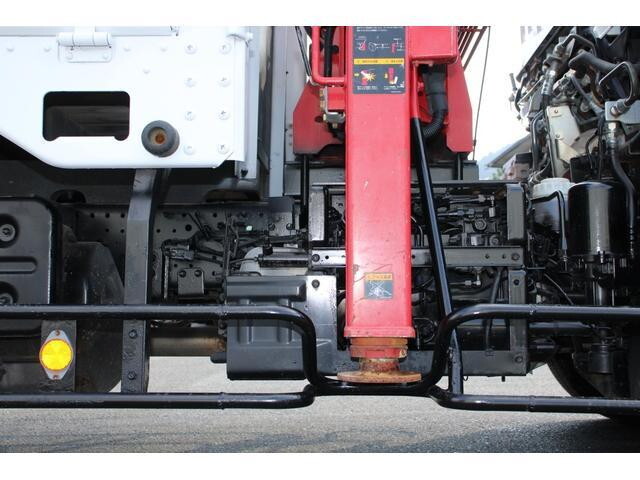 いすゞフォワードクレーン4段中型（4t）[写真24]