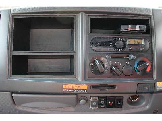 いすゞフォワードクレーン4段中型（4t）[写真30]