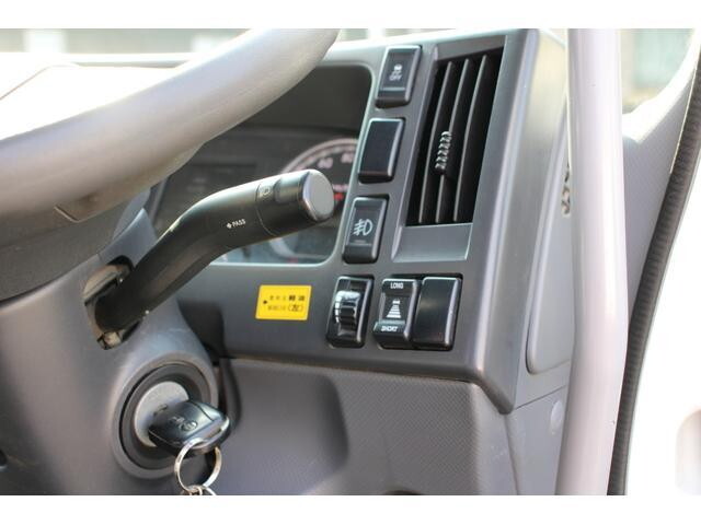 いすゞフォワードクレーン4段中型（4t）[写真32]