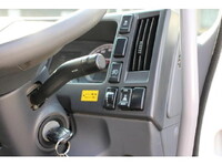 いすゞフォワードクレーン4段中型（4t）[写真33]